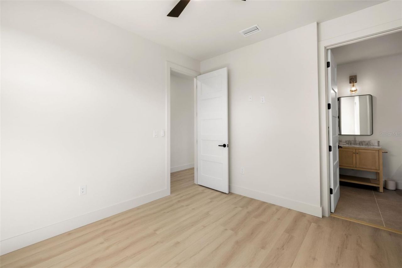4019 Harrisburg Street Ne, Saint Petersburg, FL 33703 Photo