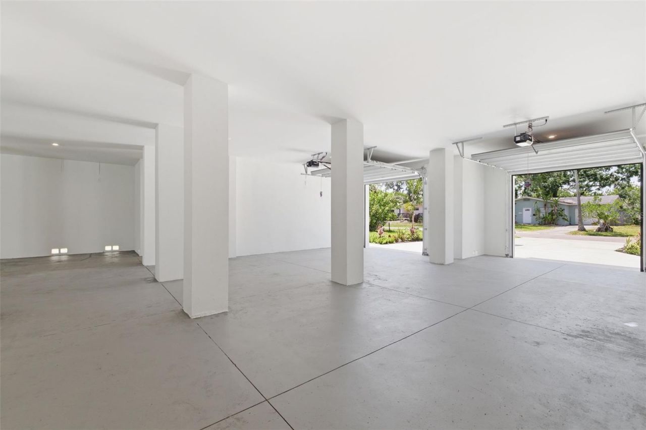 4019 Harrisburg Street Ne, Saint Petersburg, FL 33703 Photo