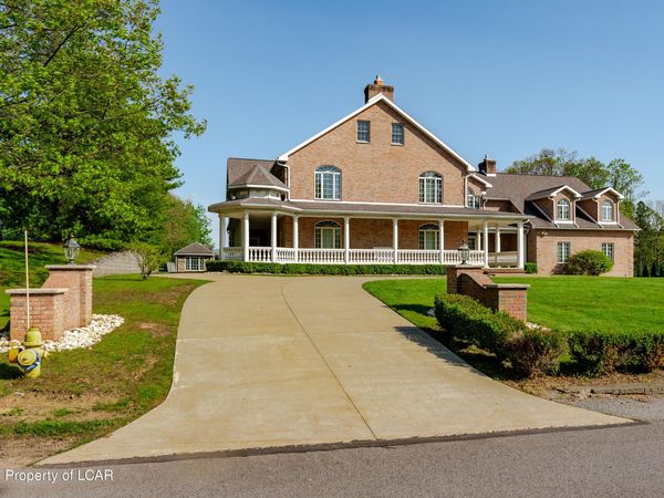 10 Carey Lane, Jenkins Township, PA 18640