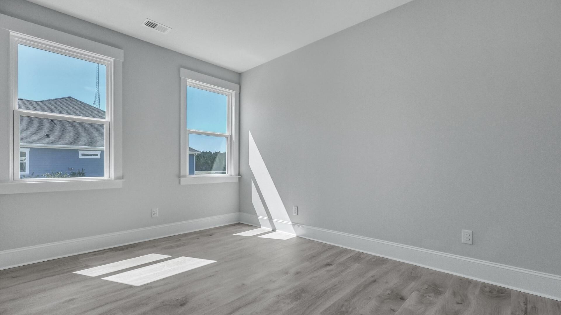 114 Coastline Street Photo 17