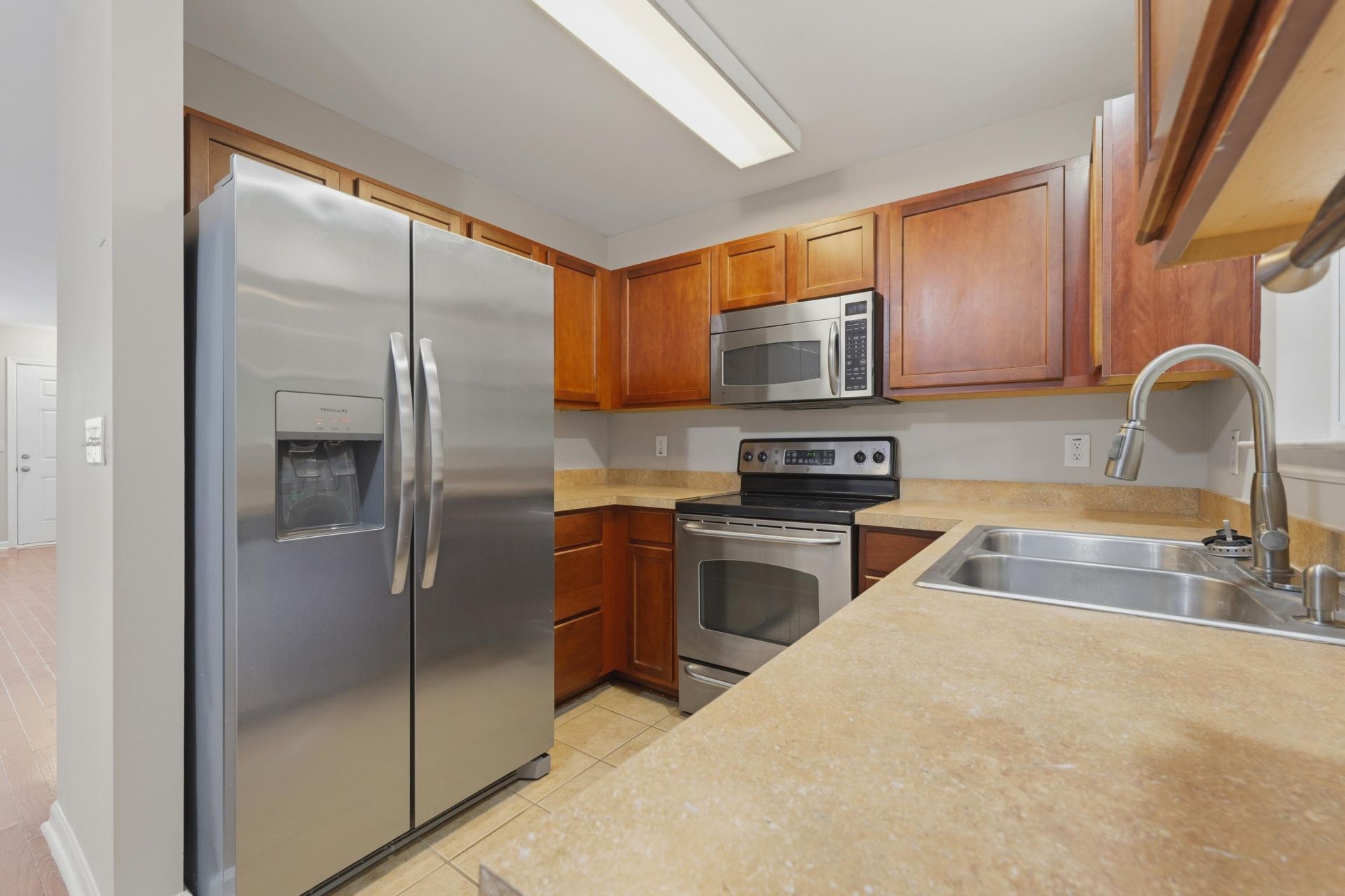 464 Doane Way Photo 10