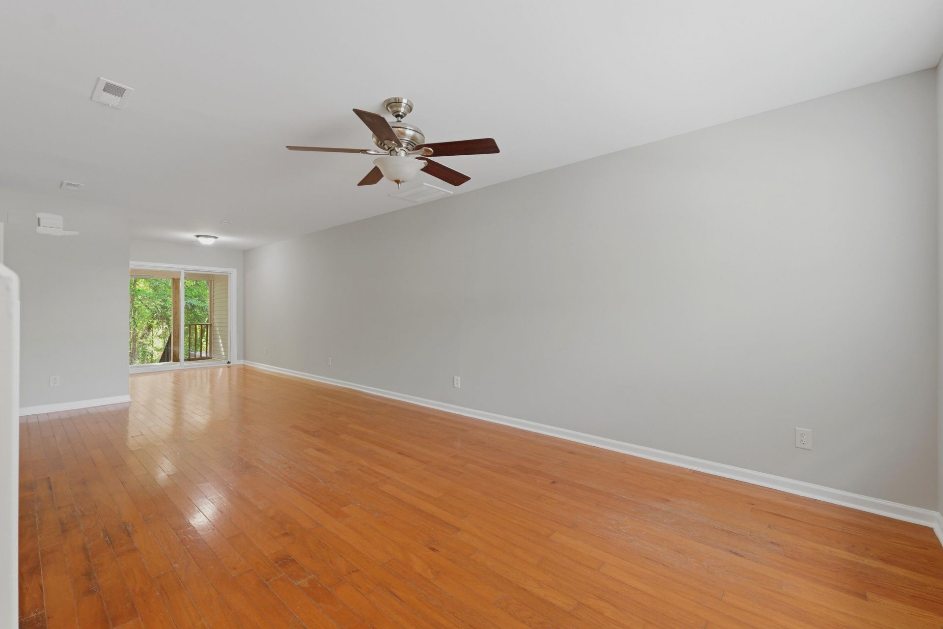 464 Doane Way Photo 13