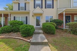 464 Doane Way photo 4