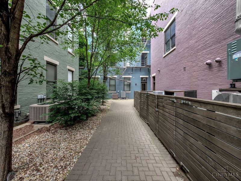 1509 Pleasant Street, Unit 151, Cincinnati, OH 45202 Photo 35