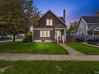 305 N Almont Avenue, Imlay City, MI 48444