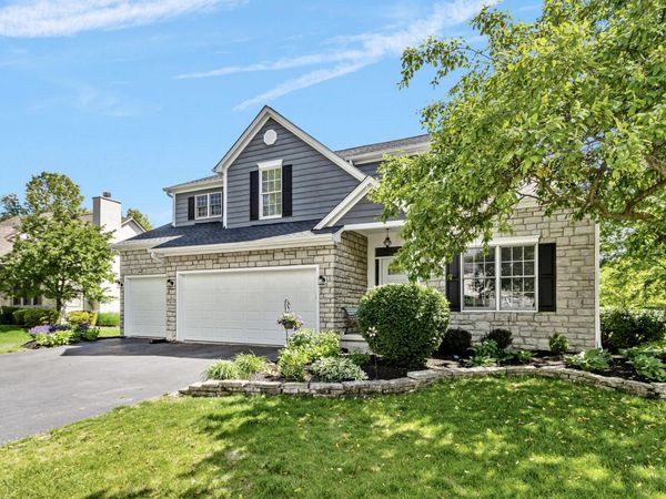 8212 Shannon Glen Boulevard, Dublin, OH 43016