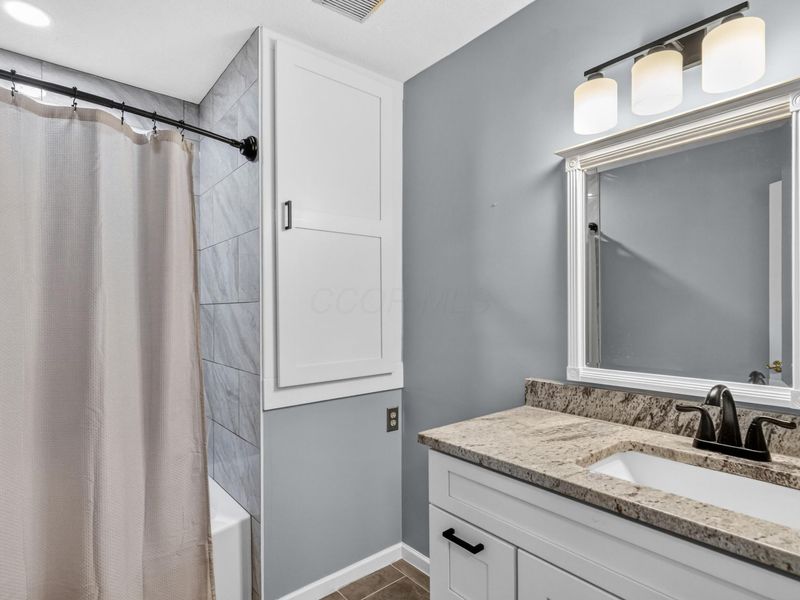 8212 Shannon Glen Boulevard, Dublin, OH 43016 Photo 29