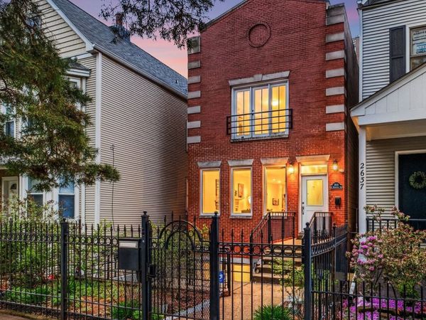 2641 N Marshfield Avenue , Chicago, IL 60614