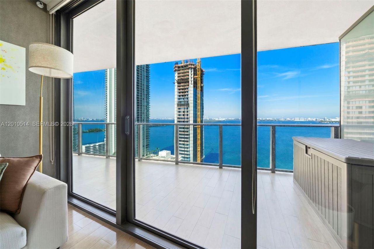 460 NE 28th St , Unit 2405, Miami, FL 33137 Photo