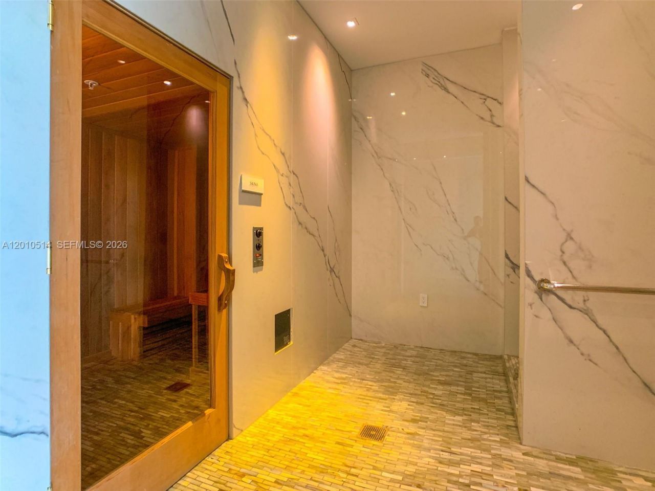 460 NE 28th St , Unit 2405, Miami, FL 33137 Photo