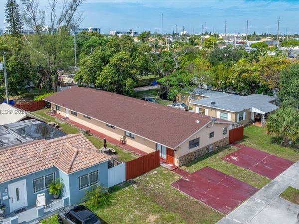 1916 - 1918 Grant Street , Hollywood, FL 33020