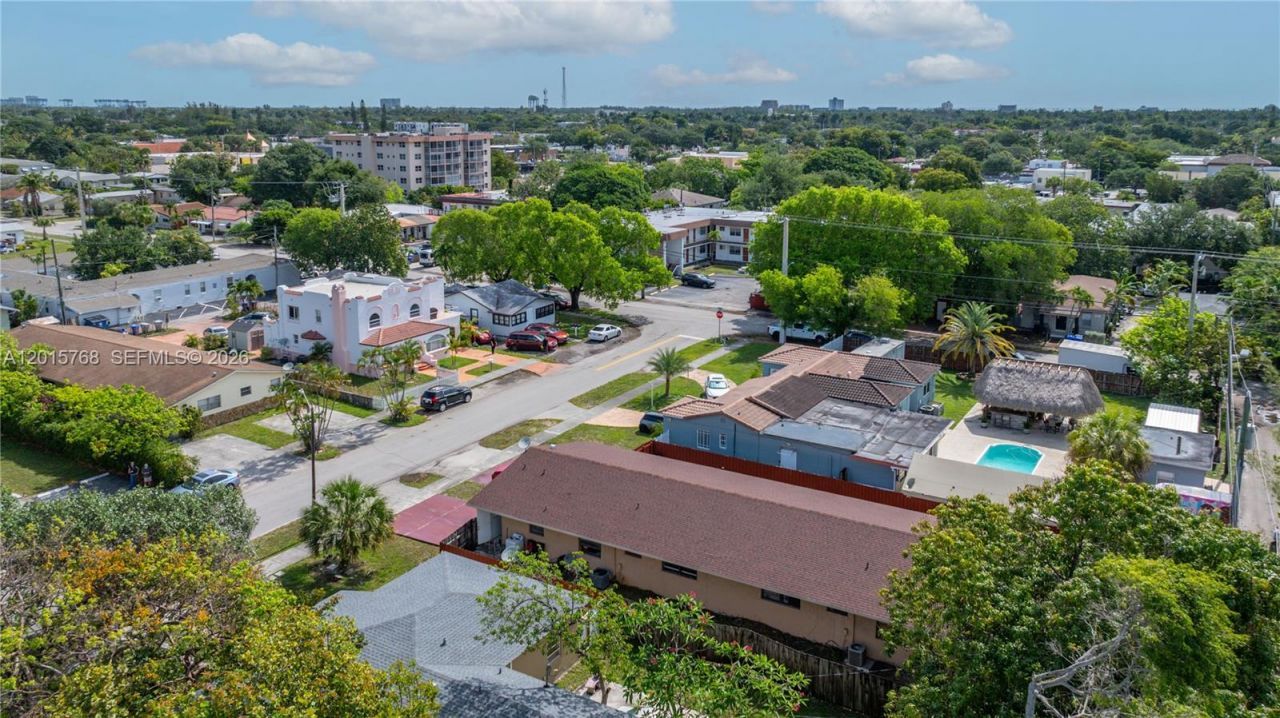 1916 - 1918 Grant Street , Hollywood, FL 33020 Photo
