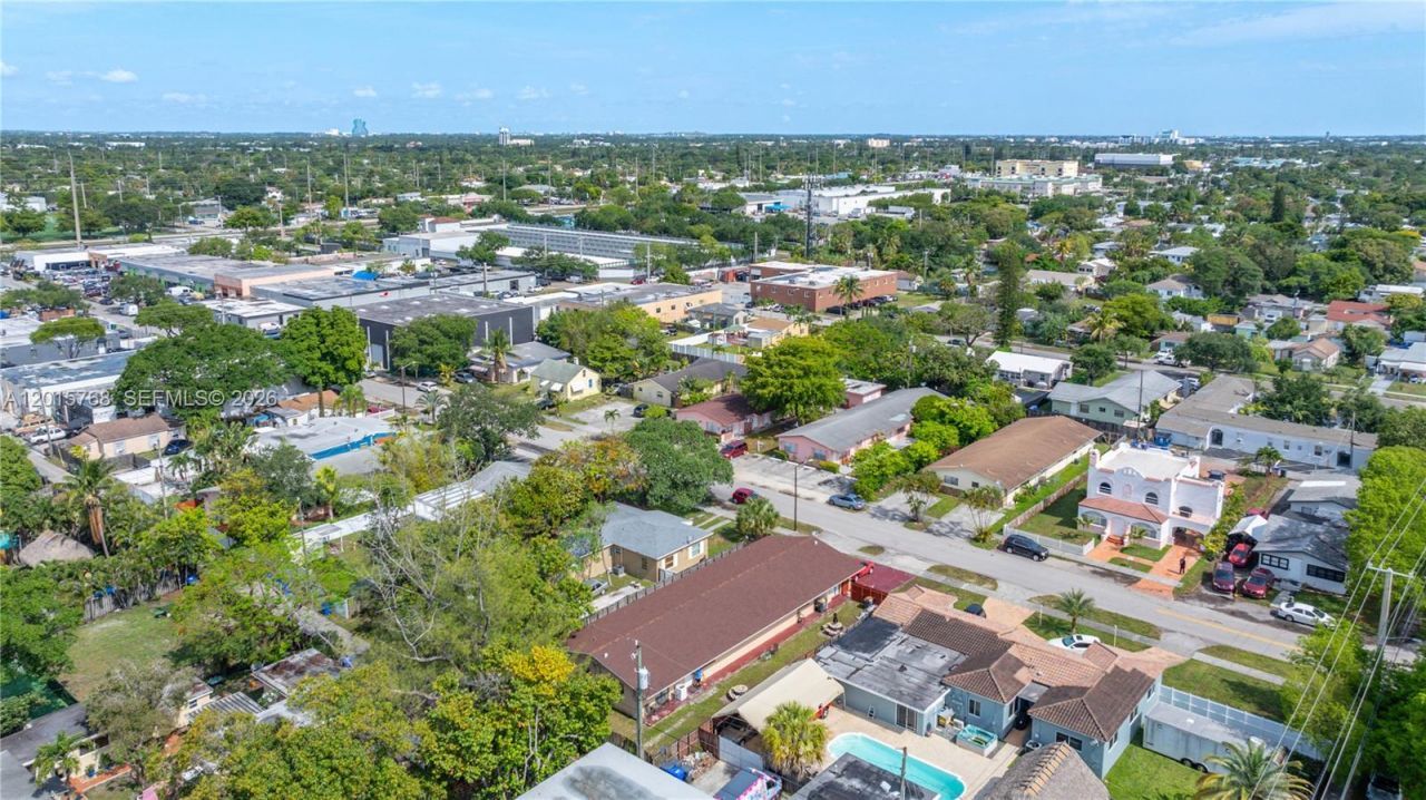 1916 - 1918 Grant Street , Hollywood, FL 33020 Photo