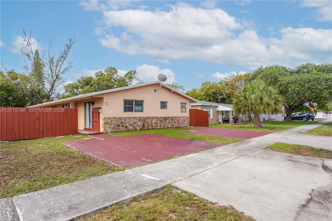 1916 - 1918 Grant Street , Hollywood, FL 33020 Photo