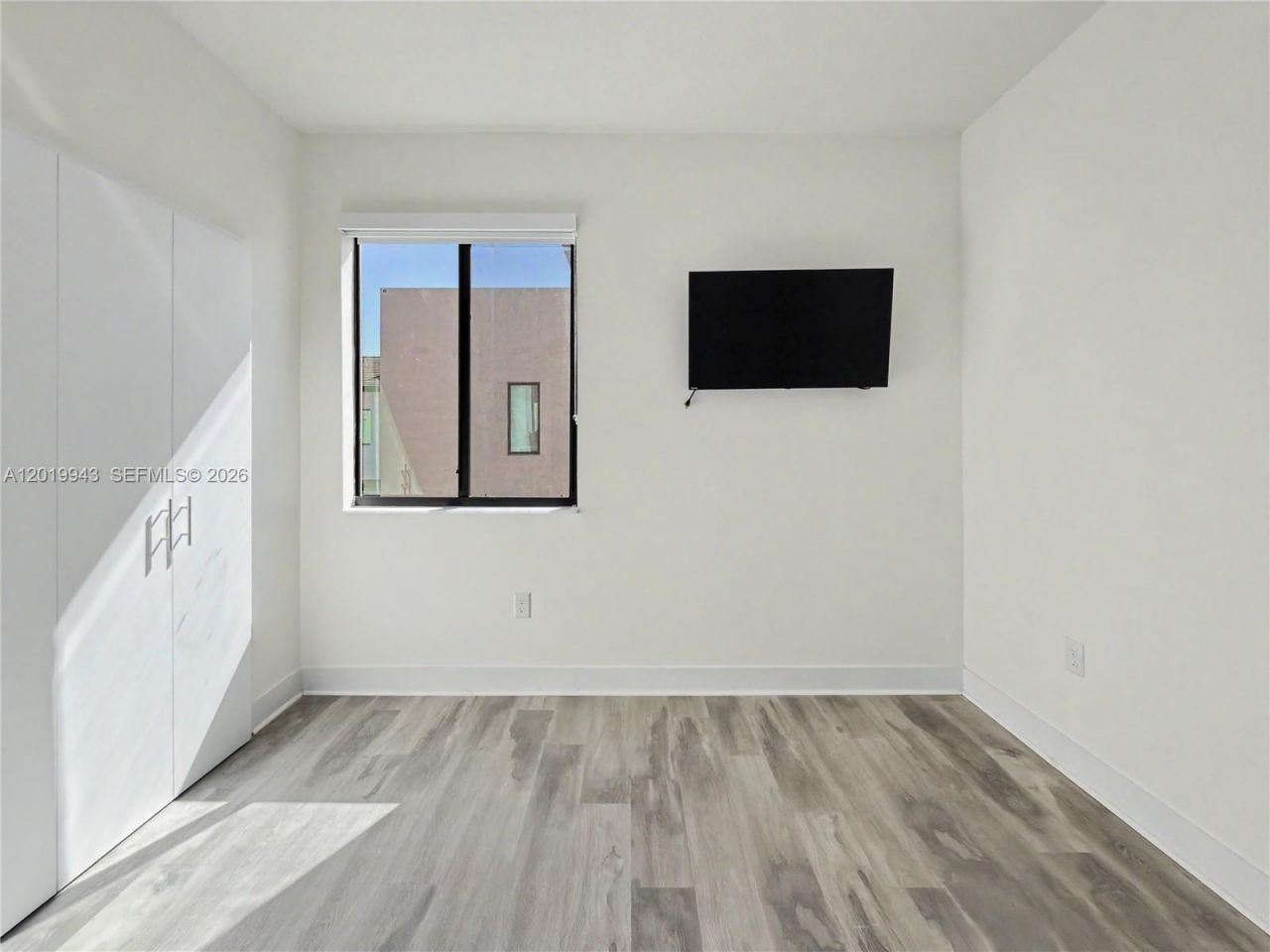 4527 NW 83rd Path, Doral, FL 33166 Photo