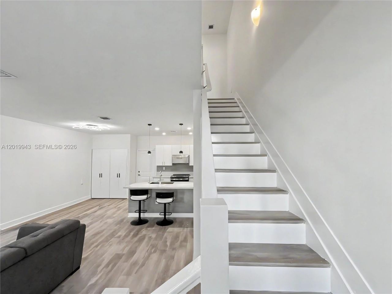 4527 NW 83rd Path, Doral, FL 33166 Photo