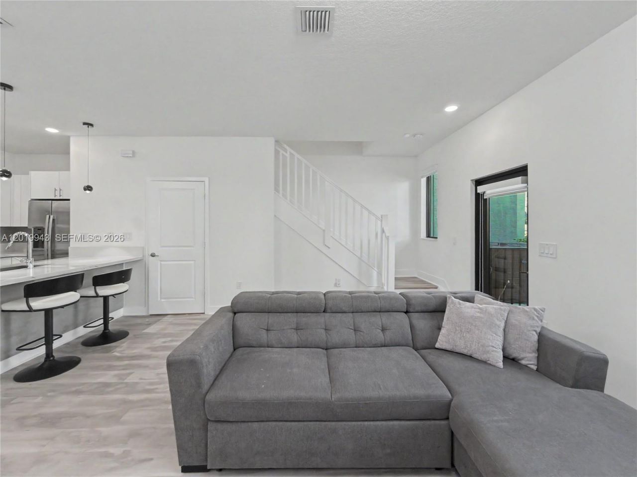 4527 NW 83rd Path, Doral, FL 33166 Photo