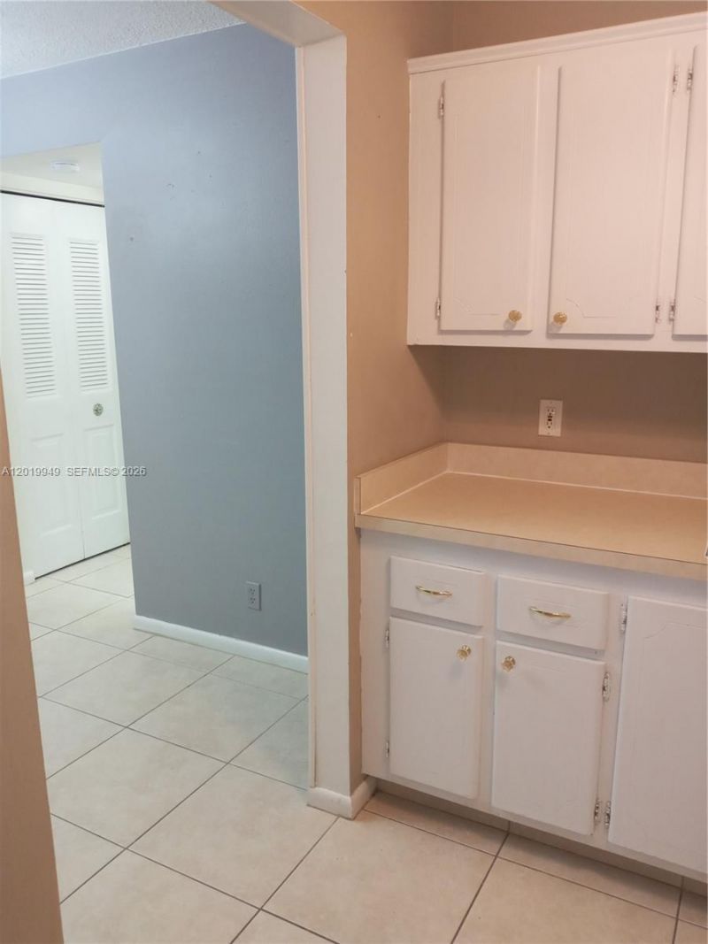 390 Windsor Q , Unit 390, West Palm Beach, FL 33417 Photo