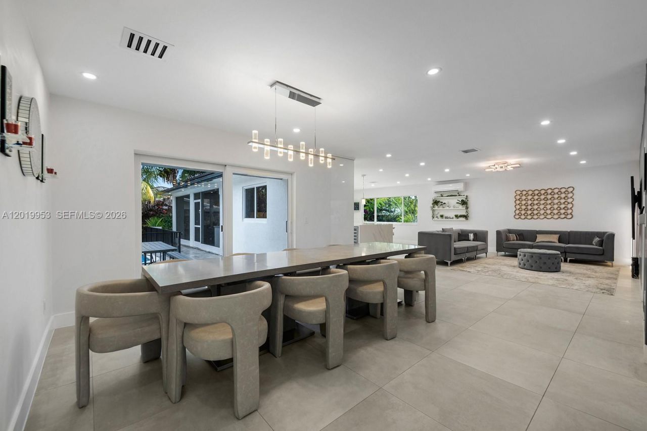 600 NE 4th St , Pompano Beach, FL 33060 Photo