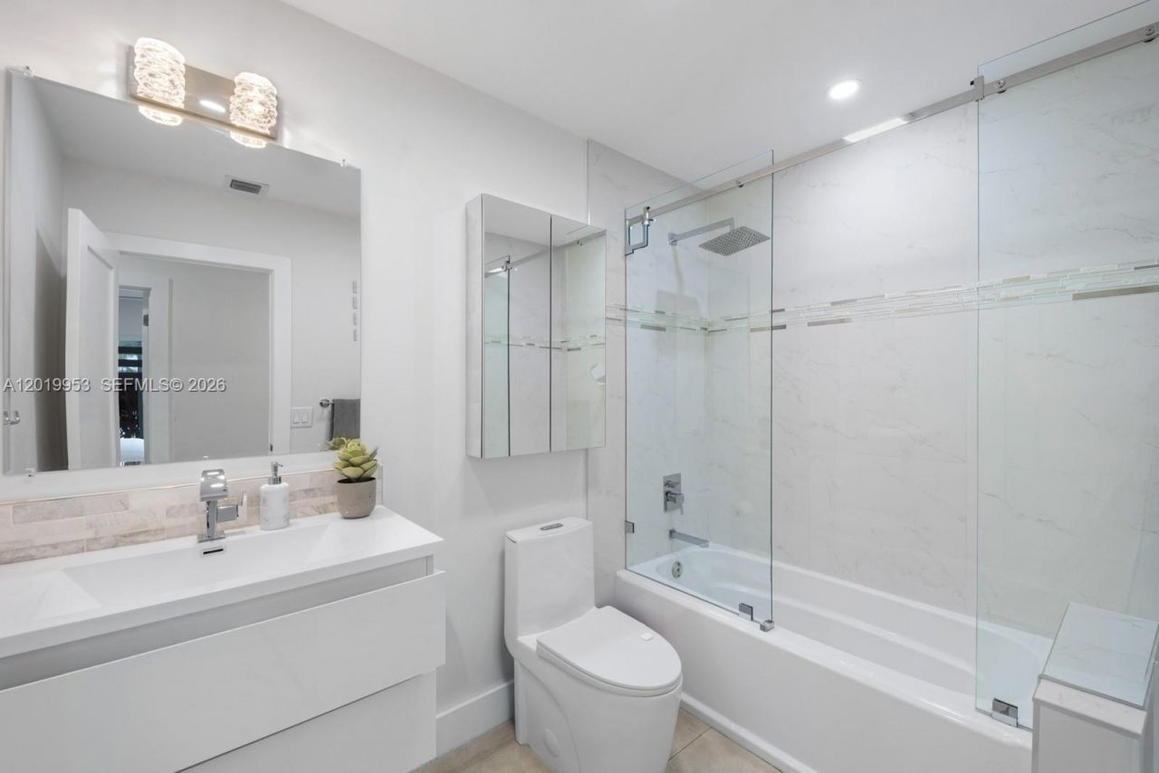 600 NE 4th St , Pompano Beach, FL 33060 Photo