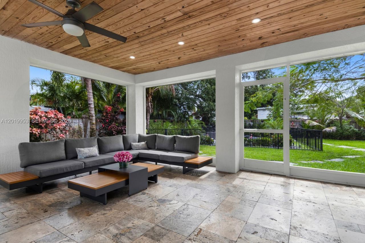 600 NE 4th St , Pompano Beach, FL 33060 Photo