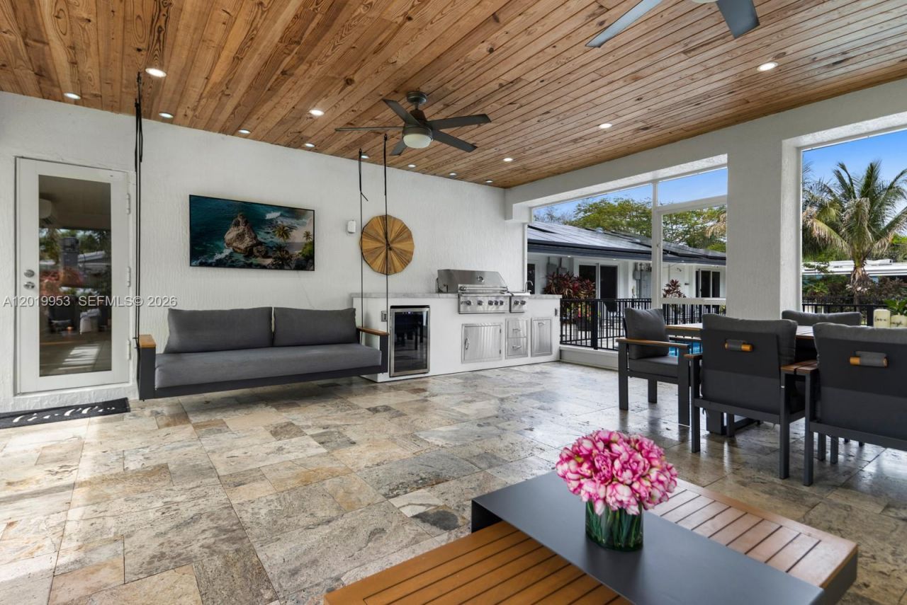 600 NE 4th St , Pompano Beach, FL 33060 Photo