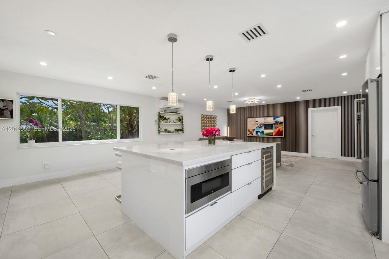 600 NE 4th St , Pompano Beach, FL 33060 Photo