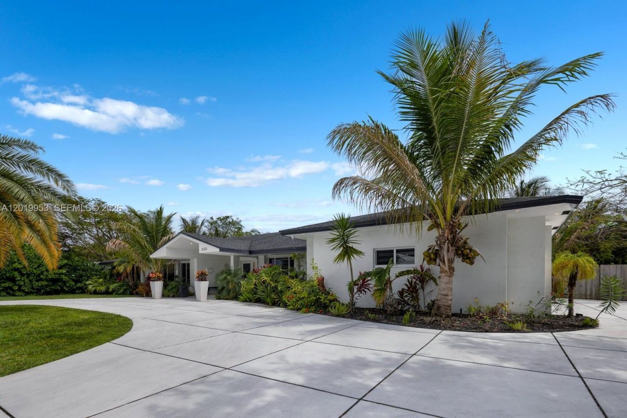 600 NE 4th St , Pompano Beach, FL 33060 Photo
