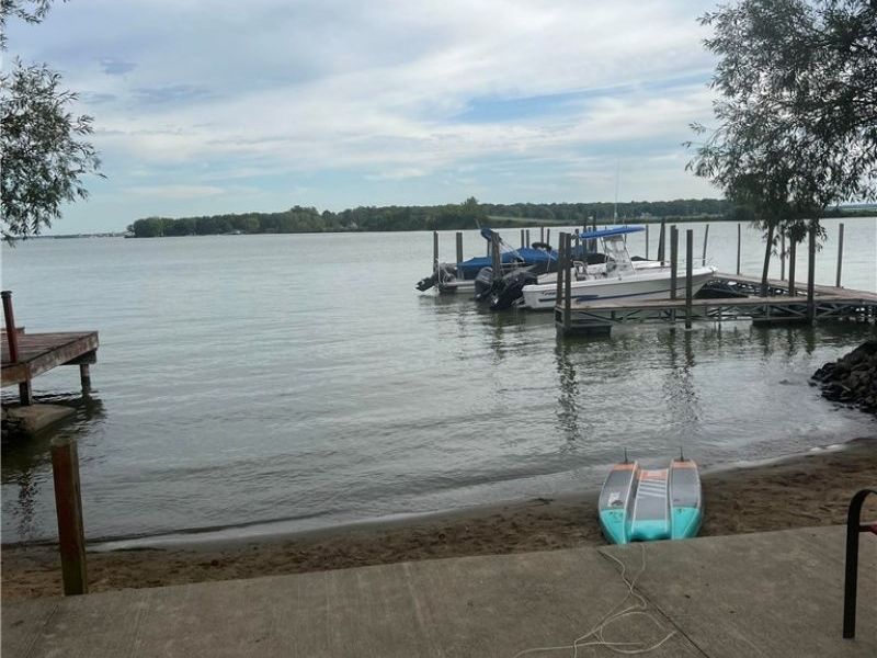10556 E Bayshore Road, Lakeside Marblehead, OH 43440 Photo 3