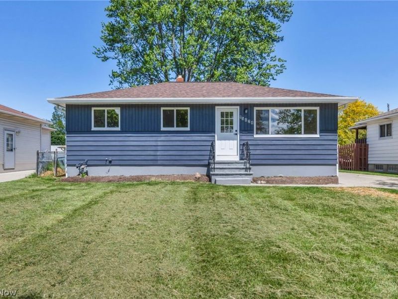 15424 Holland Road, Brook Park, OH 44142 Photo 1