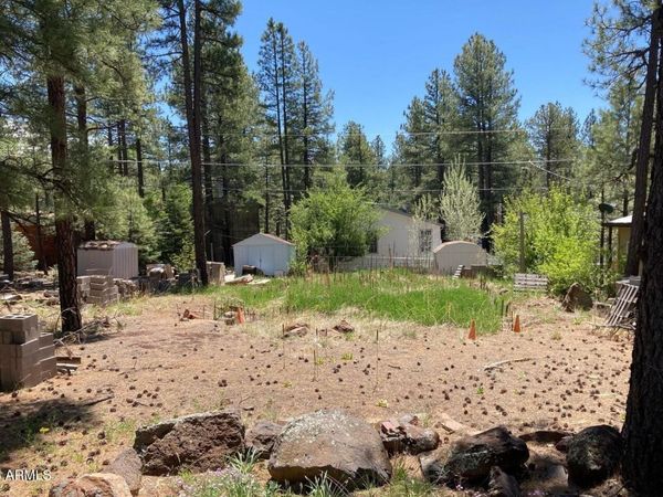 17155 S IRON SPRINGS Road, Unit 26, Munds Park, AZ 86017