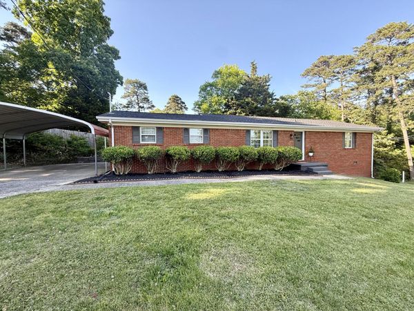 301 Signal Drive, Rossville, GA 30741