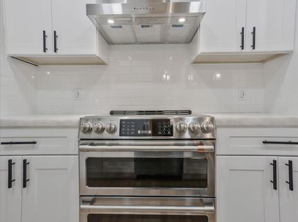 813 Columbia Dr, Sacramento, CA 95864 Photo