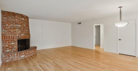 813 Columbia Dr, Sacramento, CA 95864 Photo