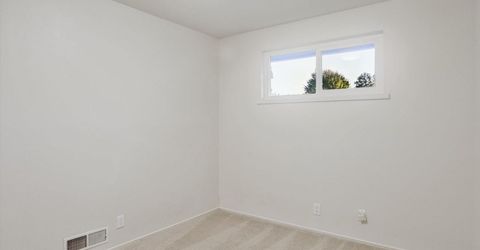 813 Columbia Dr, Sacramento, CA 95864 Photo