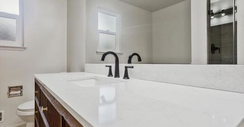 813 Columbia Dr, Sacramento, CA 95864 Photo