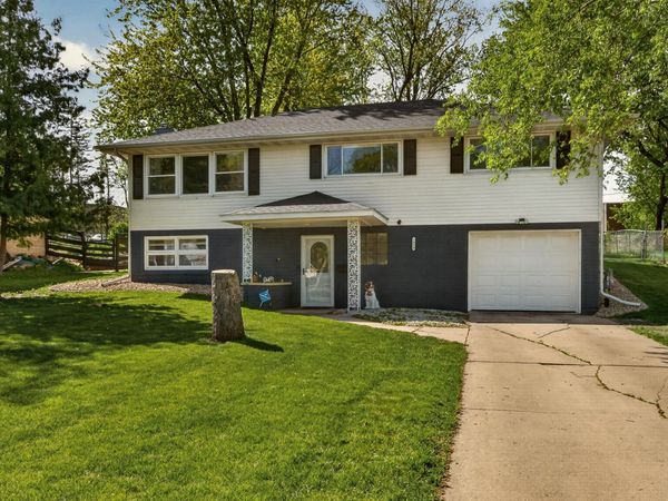 1954 15th Avenue NW, Rochester, MN 55901