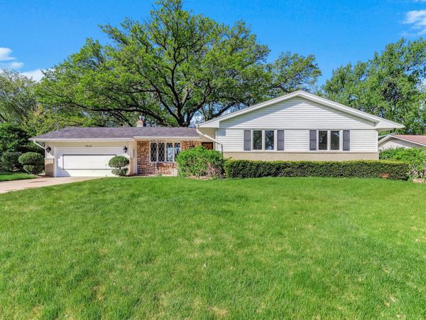 7610 Alden Way NE, Fridley, MN 55432