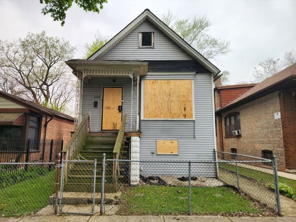 5242 S Sangamon Street , Chicago, IL 60609