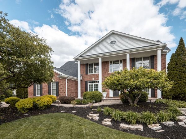 2040 Arrowhead Court , Geneva, IL 60134
