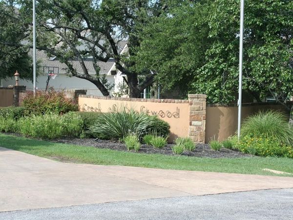 400 Onion Creek LN, Driftwood, TX 78619