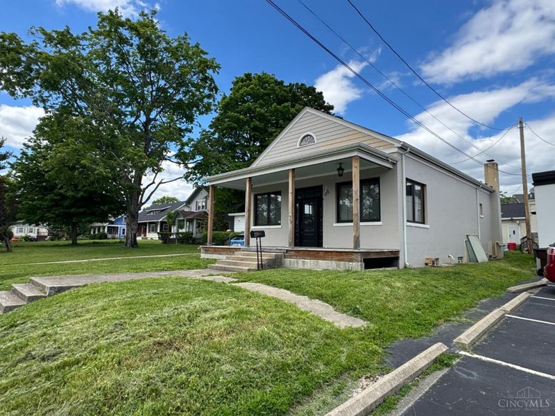 4 Oakwood Avenue, Lebanon, OH 45036 Photo 2