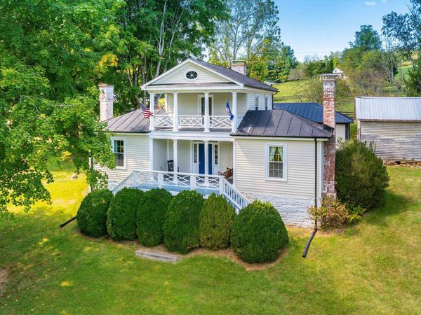 19 MT HERMON RD, MIDDLEBROOK, VA 24459