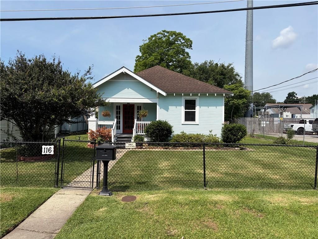 116 COLBY Street  Metairie, LA 70001