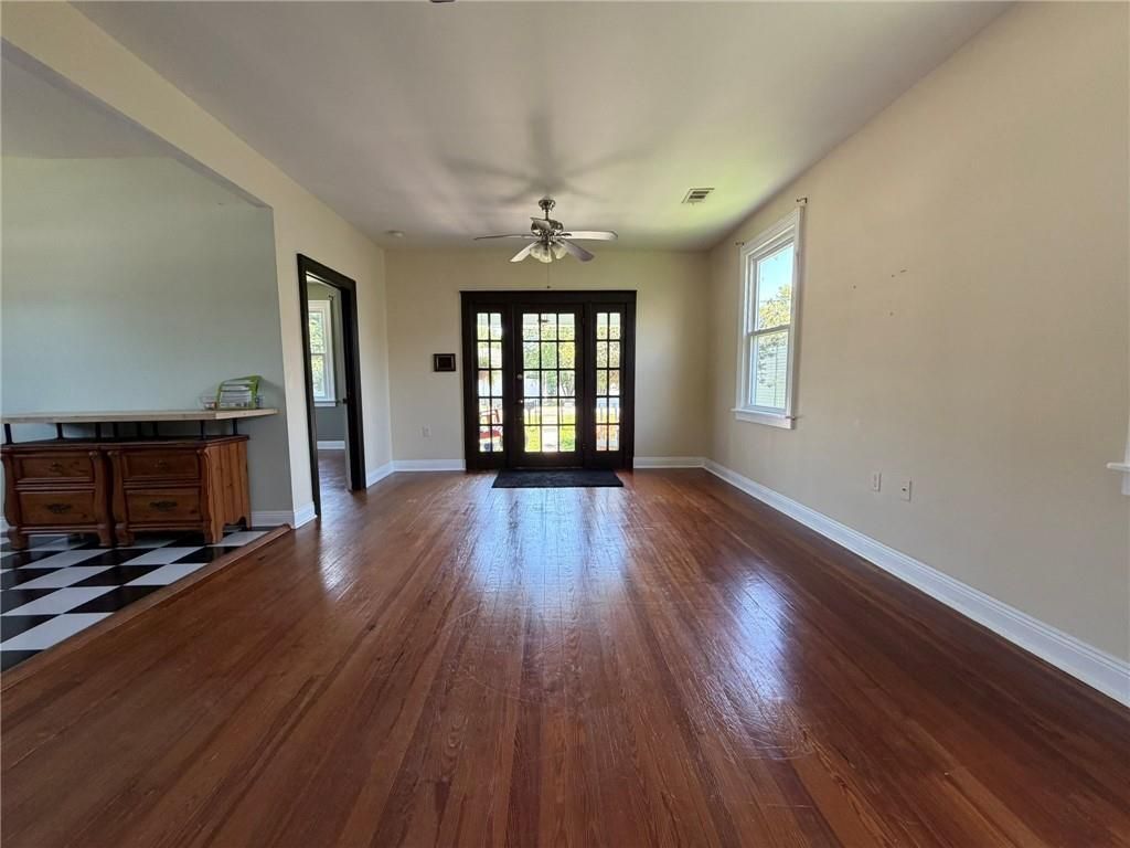 116 COLBY Street  Metairie, LA 70001