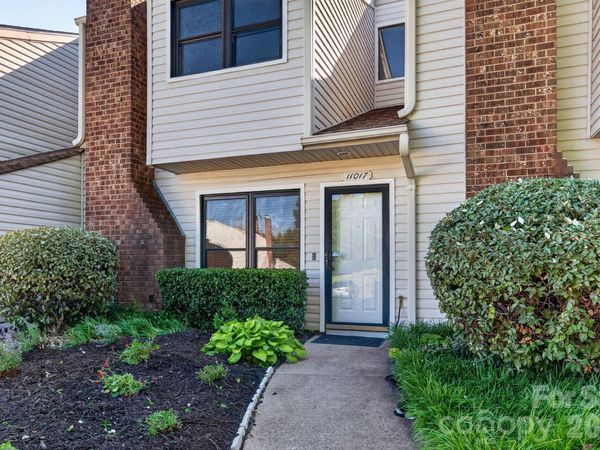 11017 Carmel Crossing Road, Charlotte, NC 28226