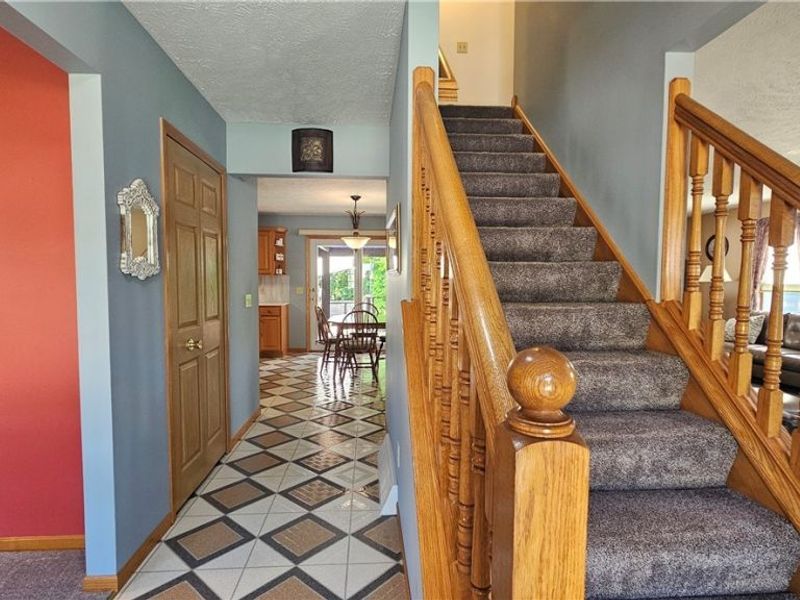 7392 Churchill Square, Mentor, OH 44060 Photo 18