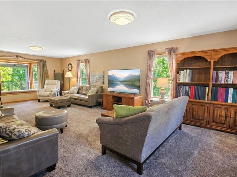 7392 Churchill Square, Mentor, OH 44060 Photo 8