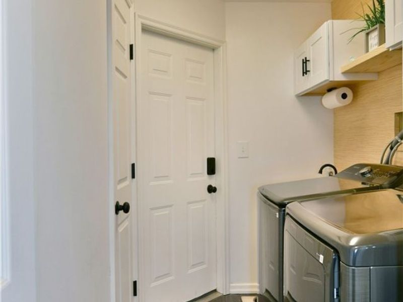 991 Powers Avenue, Unit 4, Youngstown, OH 44505 Photo 15