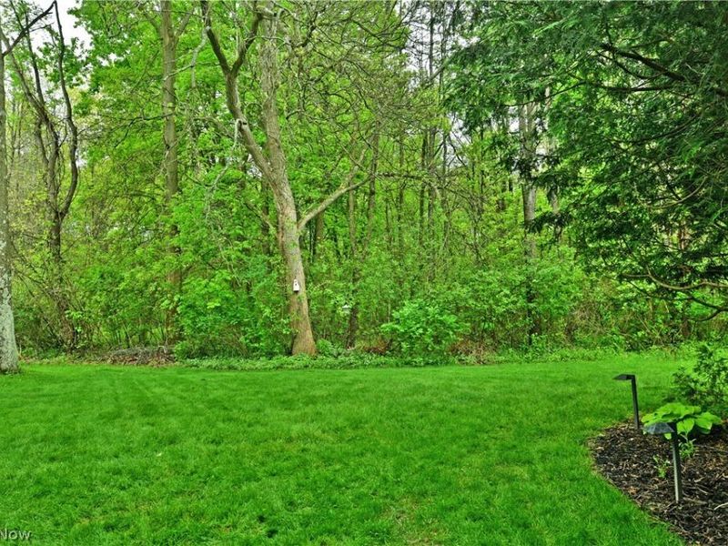 991 Powers Avenue, Unit 4, Youngstown, OH 44505 Photo 45